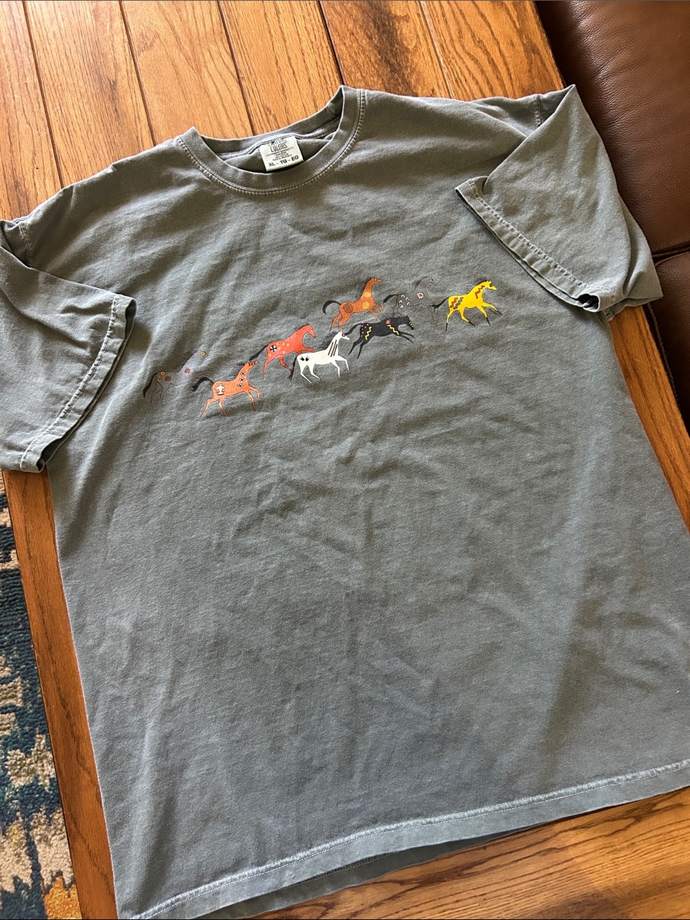 Comfort Colors Short-Sleeve Tee with Multicolor Running Southwest Horses